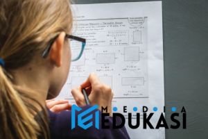AI dan Belajar Daring: Era Baru Pendidikan Personal untuk Semua