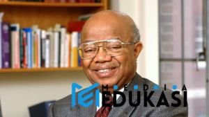 Dr. James Comer: Membangun sekolah inklusif melalui pendekatan komunitas.