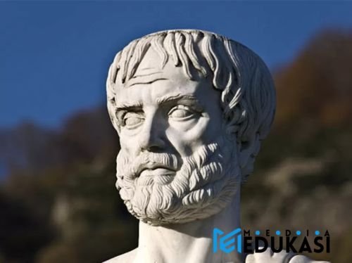 Filosofi “The Golden Mean” Aristoteles: Menemukan Keseimbangan dalam Segala Hal