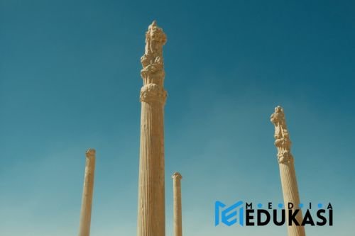 Formula Kekuasaan Abadi Kekaisaran: Pelajaran untuk Era Modern