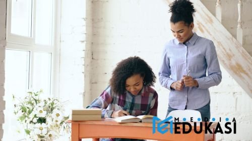 Jangan Kaget! Kurikulum SMA Ternyata Membentuk Ini pada Anak Anda