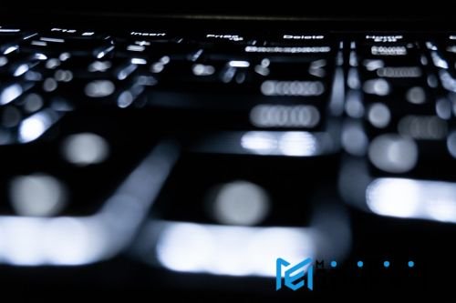 Jebakan Digital: Cara Melindungi Diri dari Ancaman di Dunia Maya.