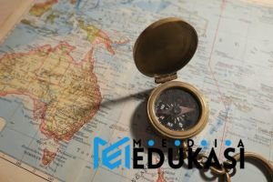 Jejak Sejarah Tersembunyi: Ubah Liburanmu Jadi Petualangan Ilmu!