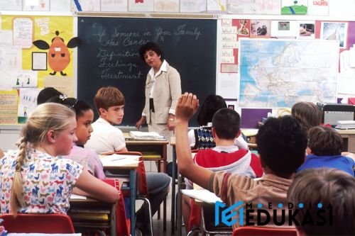 Langkah-Langkah Praktis Model Pembelajaran Course Review Horay di Akhir Pelajaran