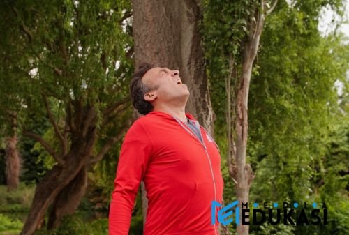 Latihan pernapasan 5 menit untuk mengurangi stres.