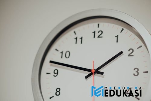 Luangkan waktu 10 menit tanpa gangguan (me-time) setiap hari.