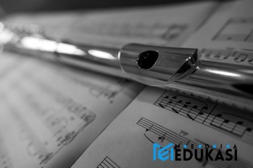 Melodi Tersembunyi: Karya Musik Tradisional yang Bikin Kamu Terpukau
