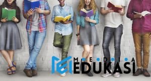 Membangun Budaya Baca di Sekolah: Dimulai dari Guru