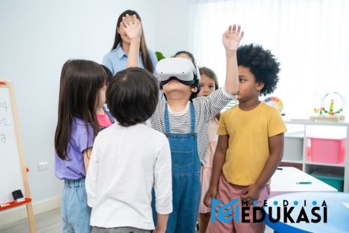 Menggunakan YouTube Edukatif di Kelas: Tips Aman dan Efektif