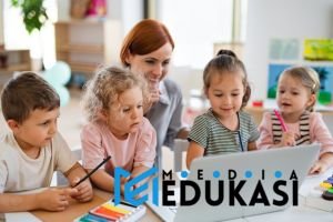 Pembelajaran Mendalam di Era Digital: Bagaimana Menghindari Surface Learning