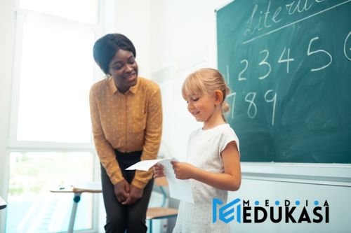 Pembelajaran Mendalam melalui Pemecahan Masalah Nyata di Sekolah (Contoh: Sampah	 Hemat Energi)