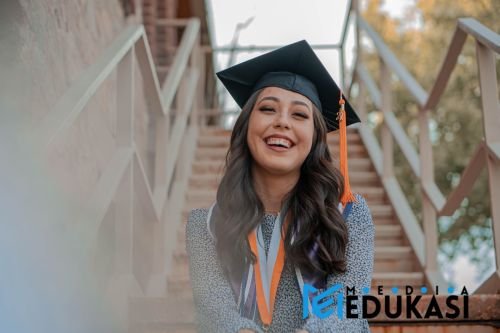 Rahasia! 3 Langkah Temukan Beasiswa Mudah yang Cocok Buatmu
