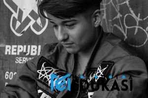 Rahasia Edit Video Keren HANYA Pakai Aplikasi Gratis Terbaik!