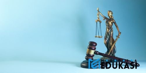 Rahasia Hukum: Bagaimana Aturan Membentuk Peradaban Manusia?