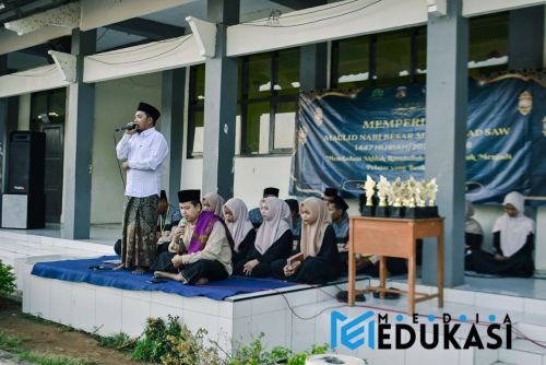 Teknik Mengajar Aktif: Kelas Hidup, Siswa Semangat, Dijamin!